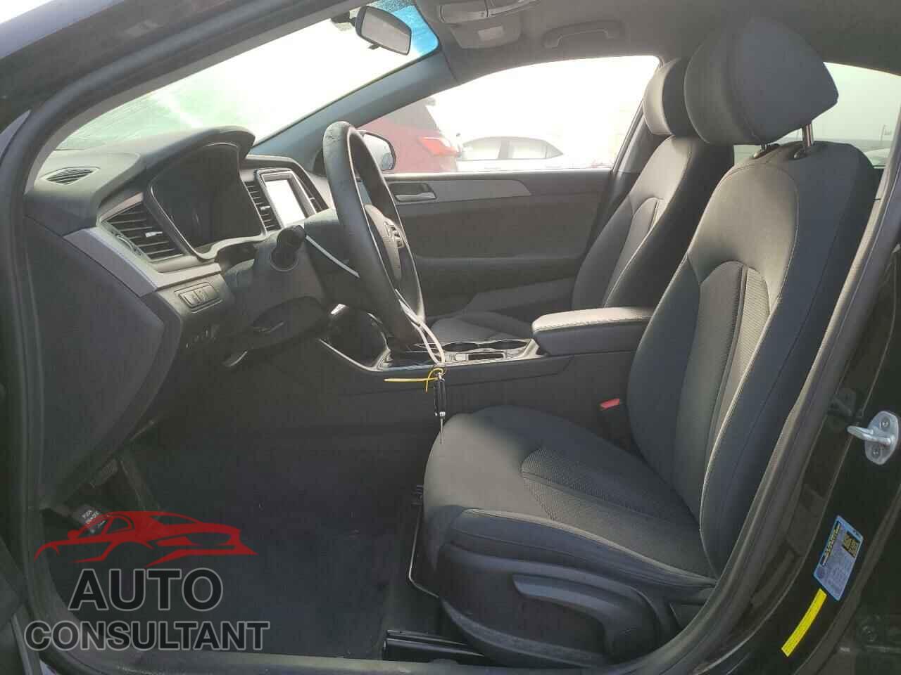 HYUNDAI SONATA 2019 - 5NPE24AF6KH748543