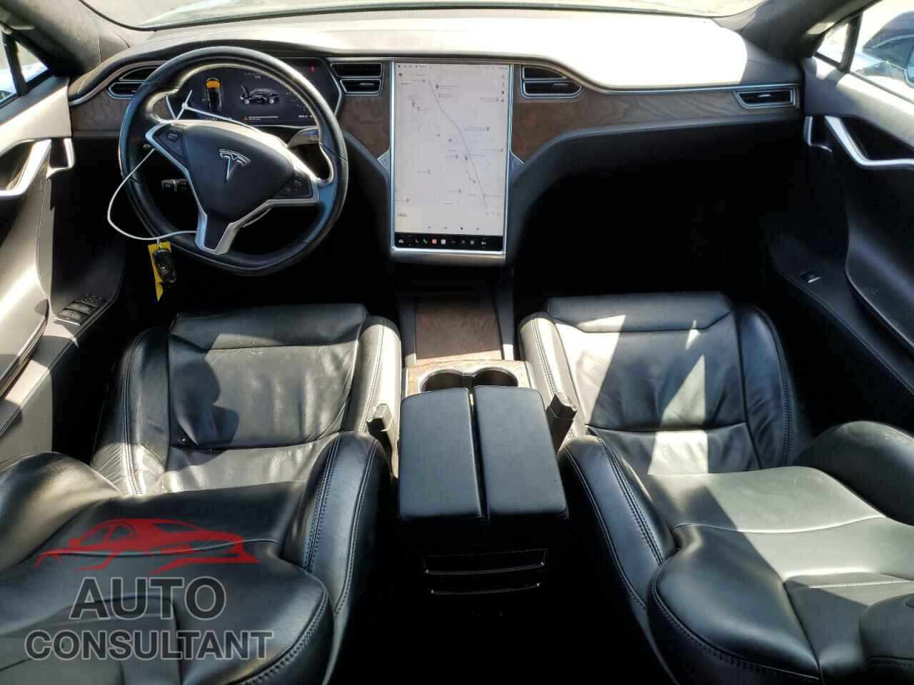 TESLA MODEL S 2017 - 5YJSA1E15HF212127
