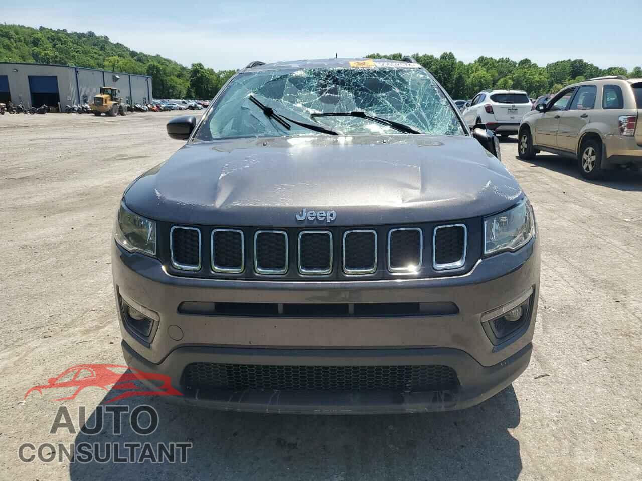 JEEP COMPASS 2018 - 3C4NJDBB9JT167972