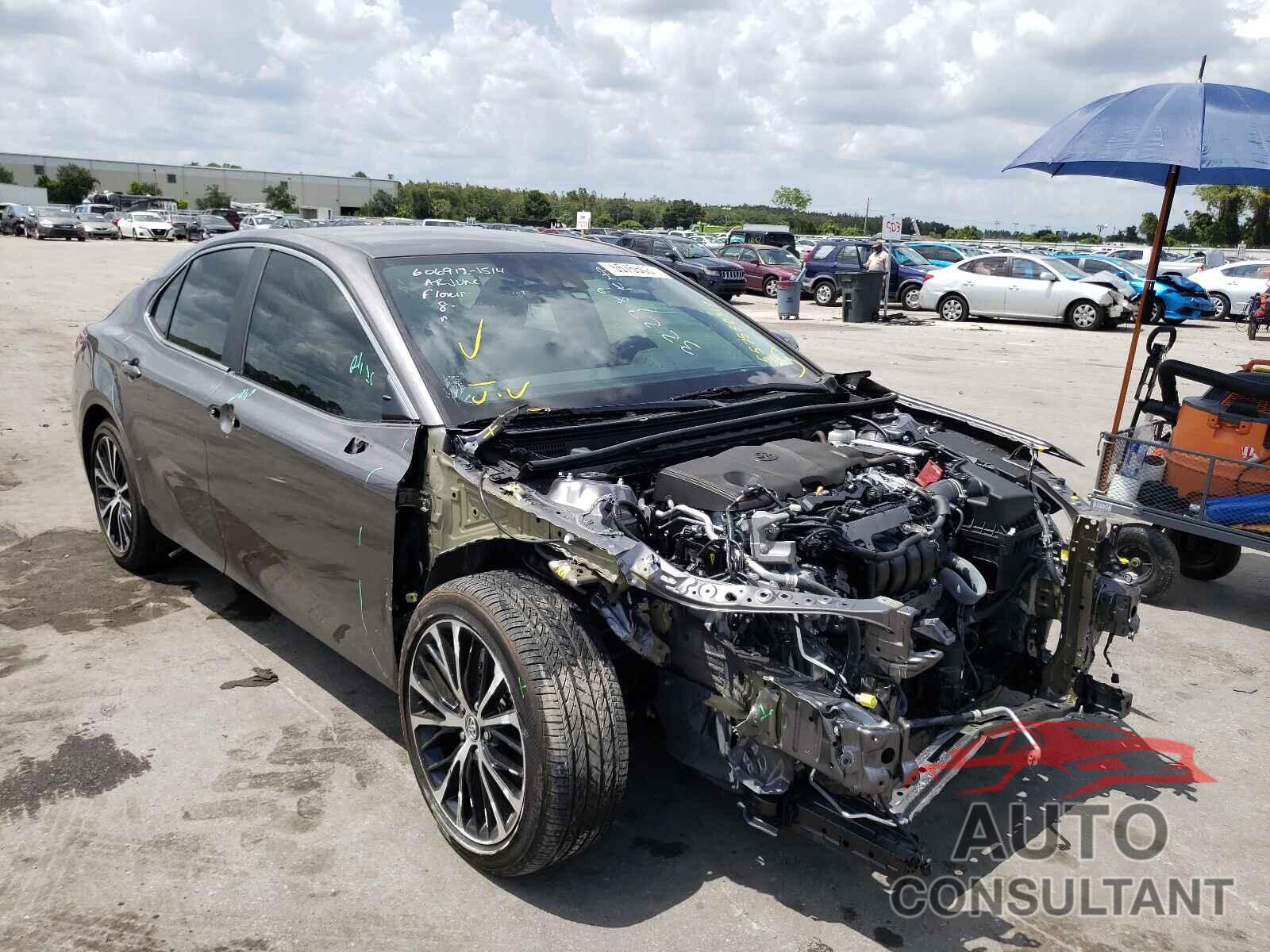 TOYOTA CAMRY 2020 - 4T1G11AK9LU322789