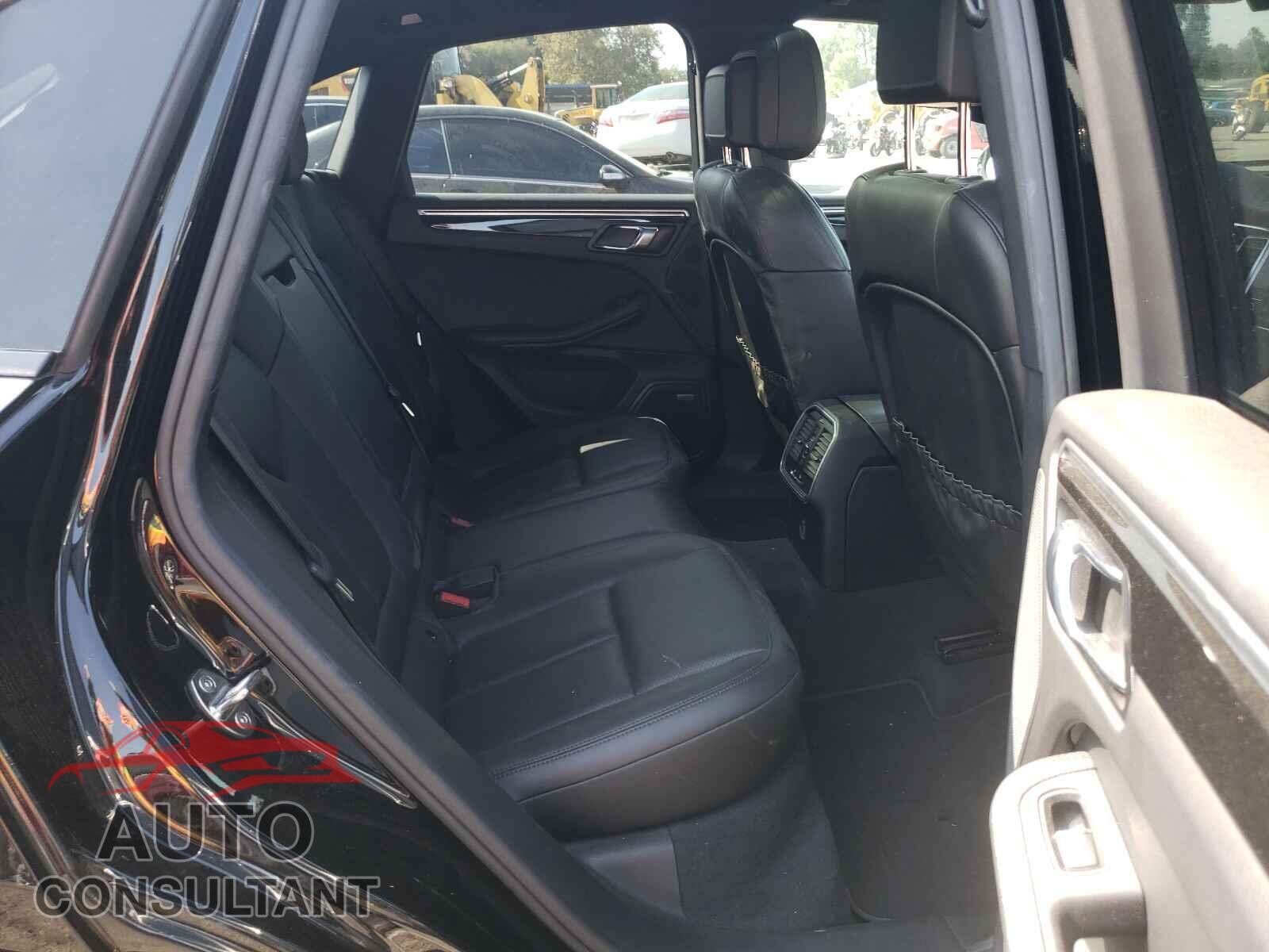 PORSCHE MACAN 2018 - WP1AA2A51JLB05264