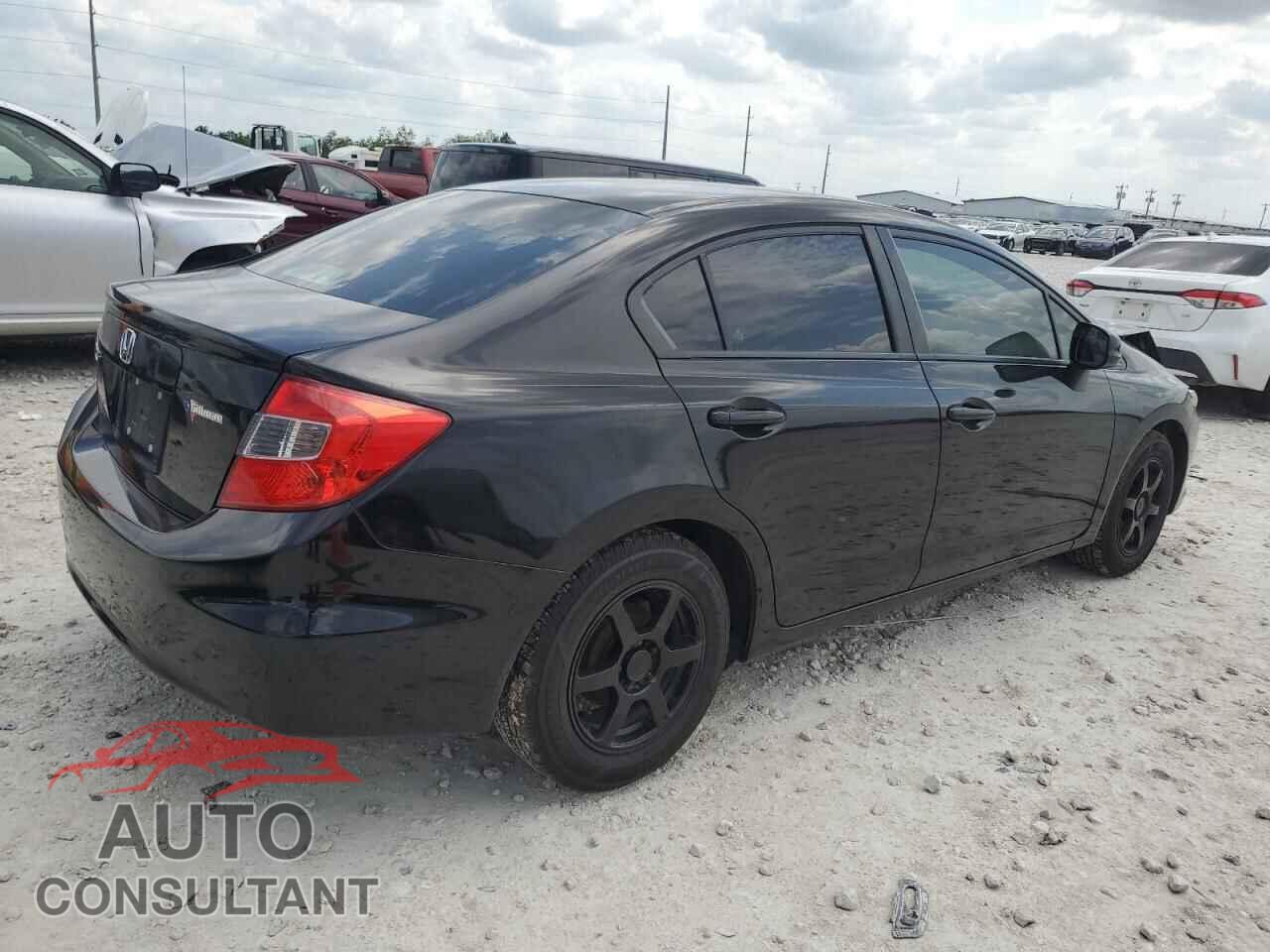 HONDA CIVIC 2012 - 2HGFB2F57CH587107