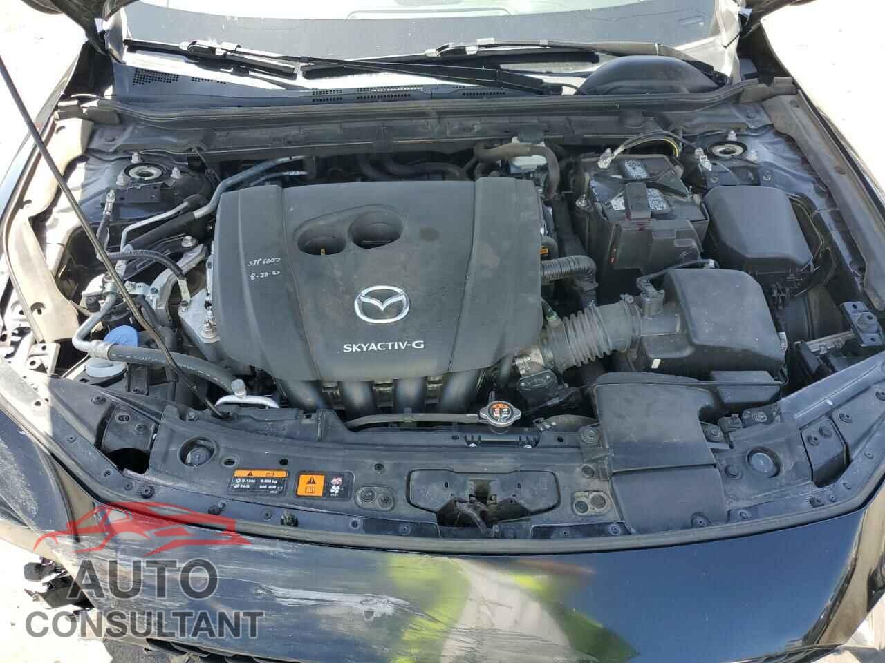 MAZDA 3 2021 - JM1BPABL4M1324201