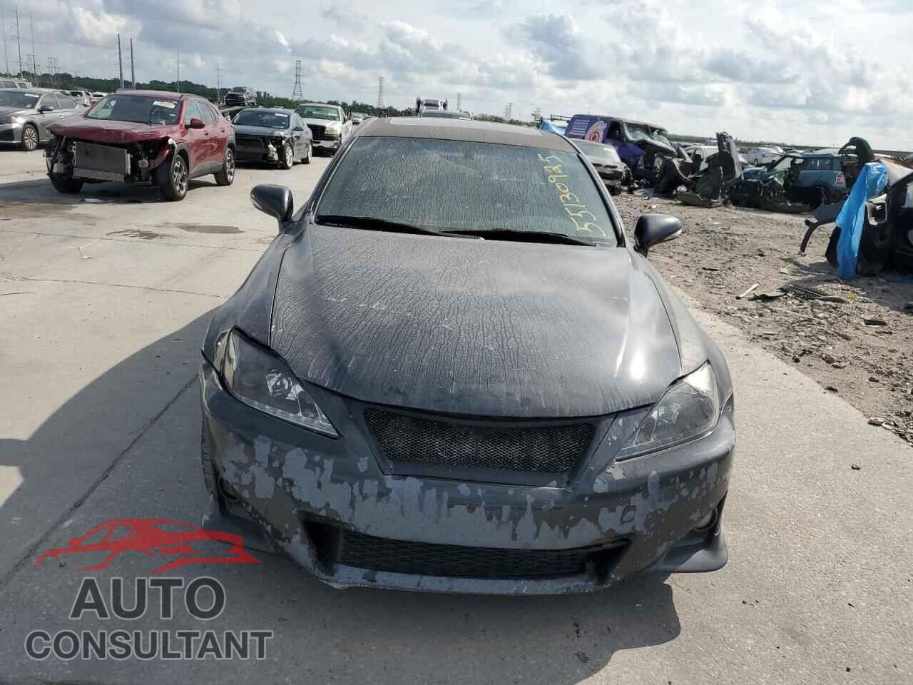 LEXUS IS 2011 - JTHBF5C22B5135860