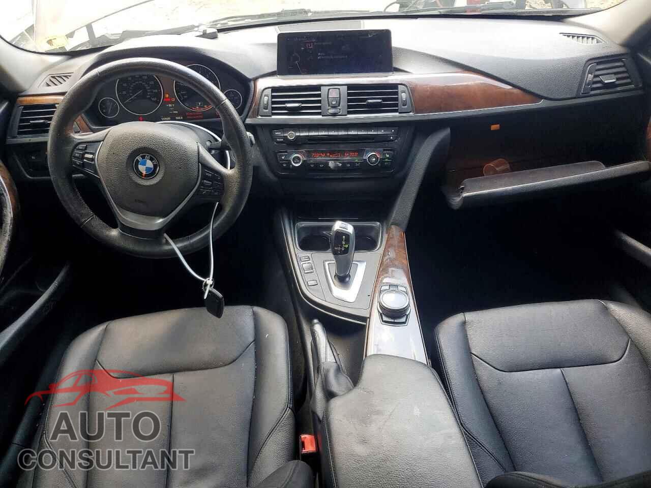 BMW 3 SERIES 2014 - WBA3A5G57ENP32996
