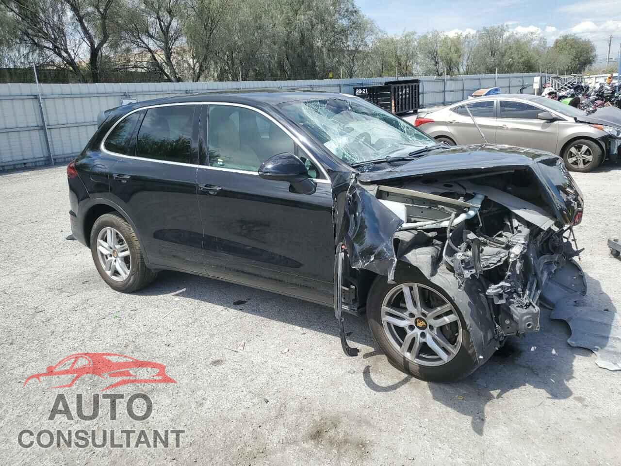 PORSCHE CAYENNE 2016 - WP1AA2A24GKA11772