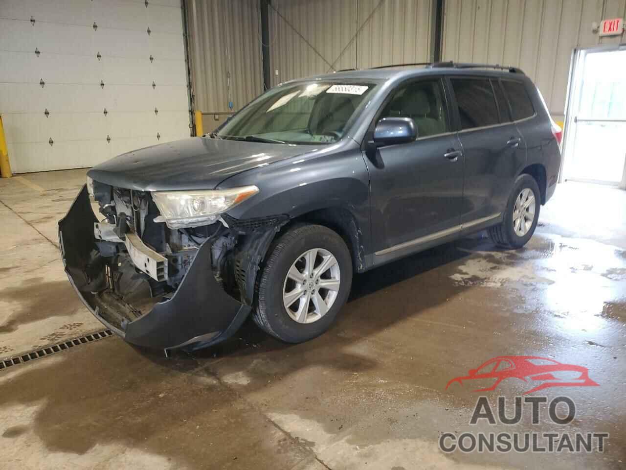 TOYOTA HIGHLANDER 2013 - 5TDBK3EH8DS197117