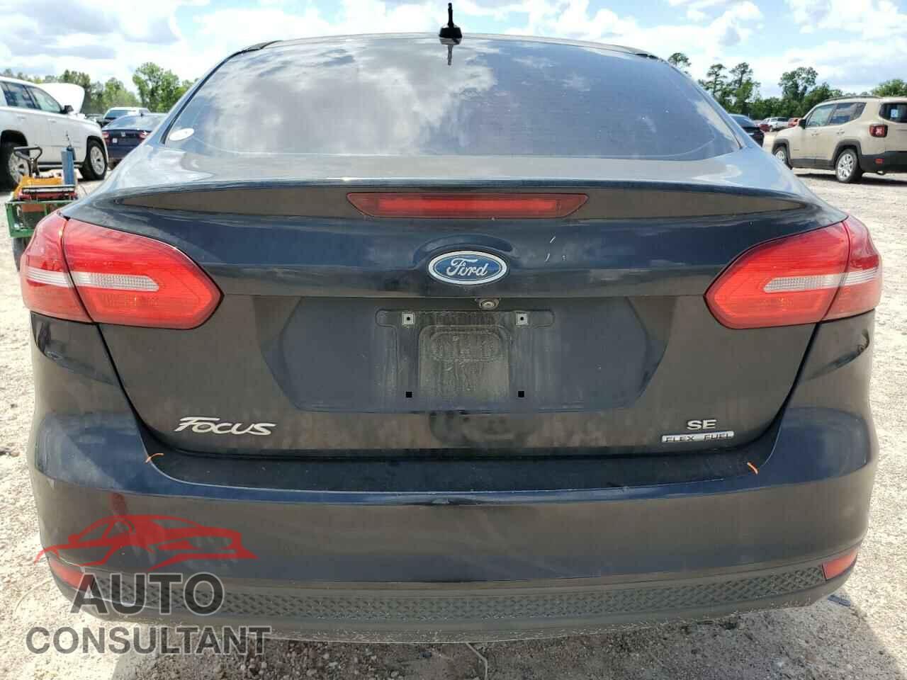 FORD FOCUS 2015 - 1FADP3F21FL299874