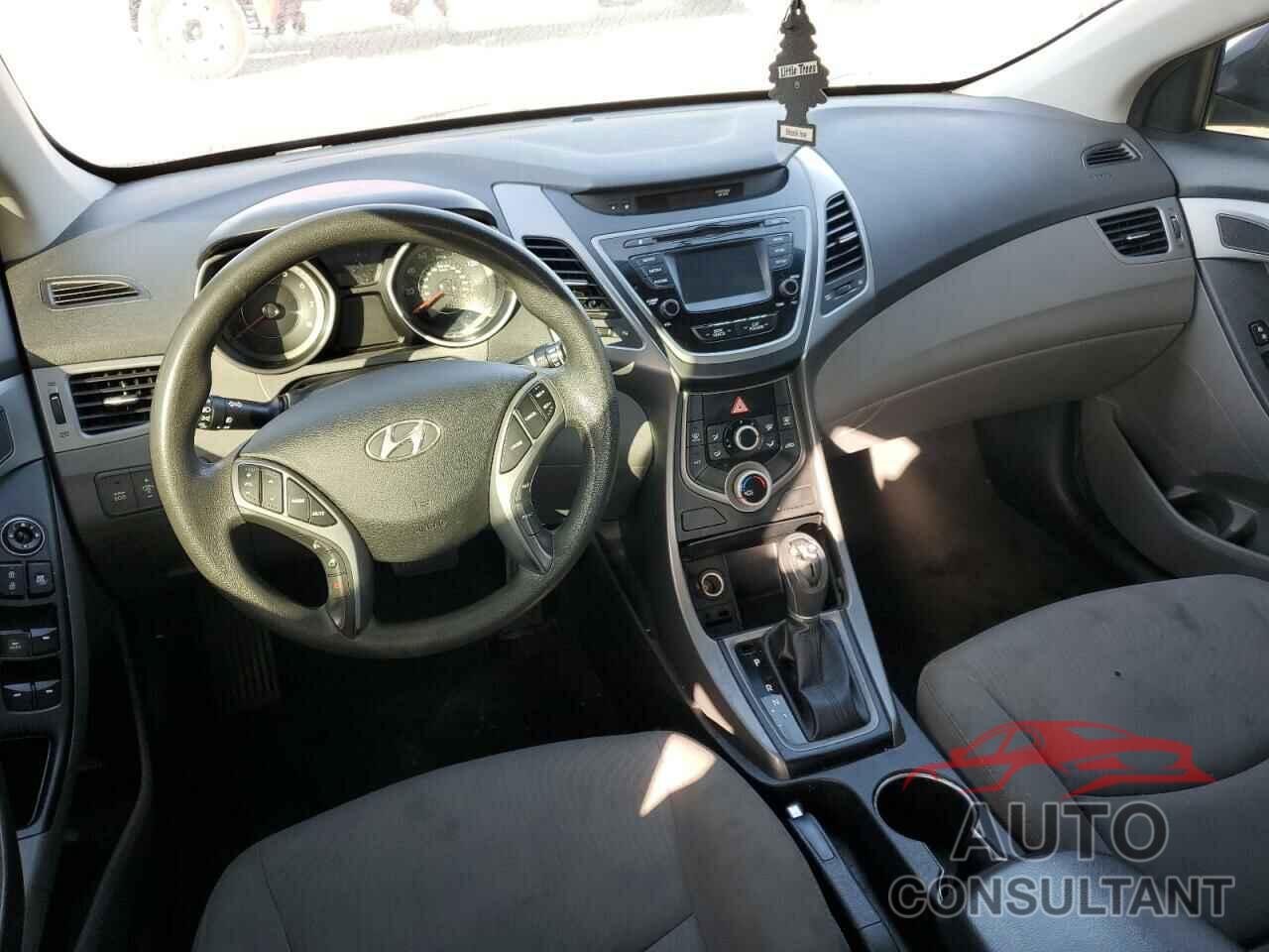 HYUNDAI ELANTRA 2016 - KMHDH4AE3GU557186