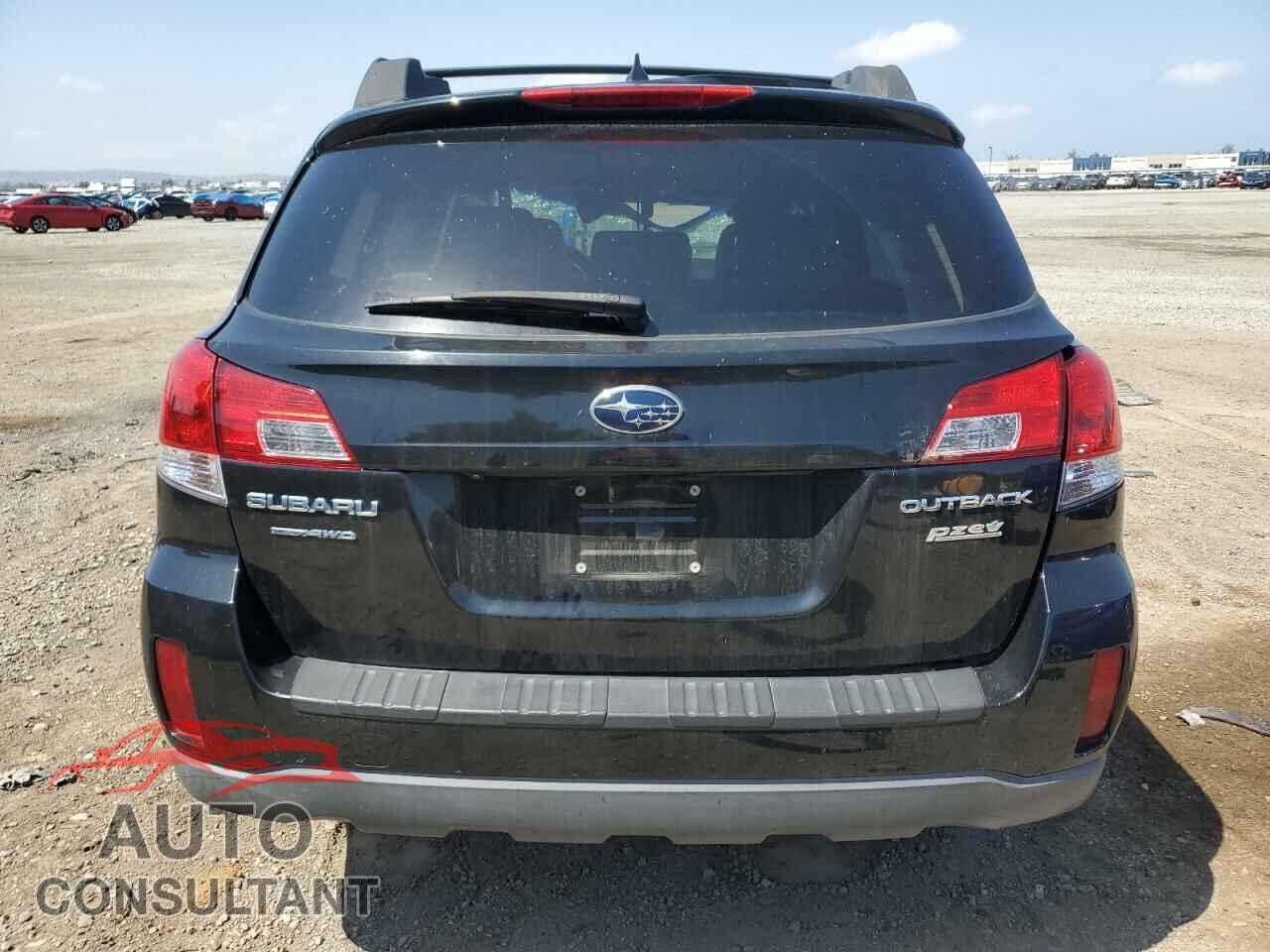 SUBARU OUTBACK 2013 - 4S4BRBKC7D3312267