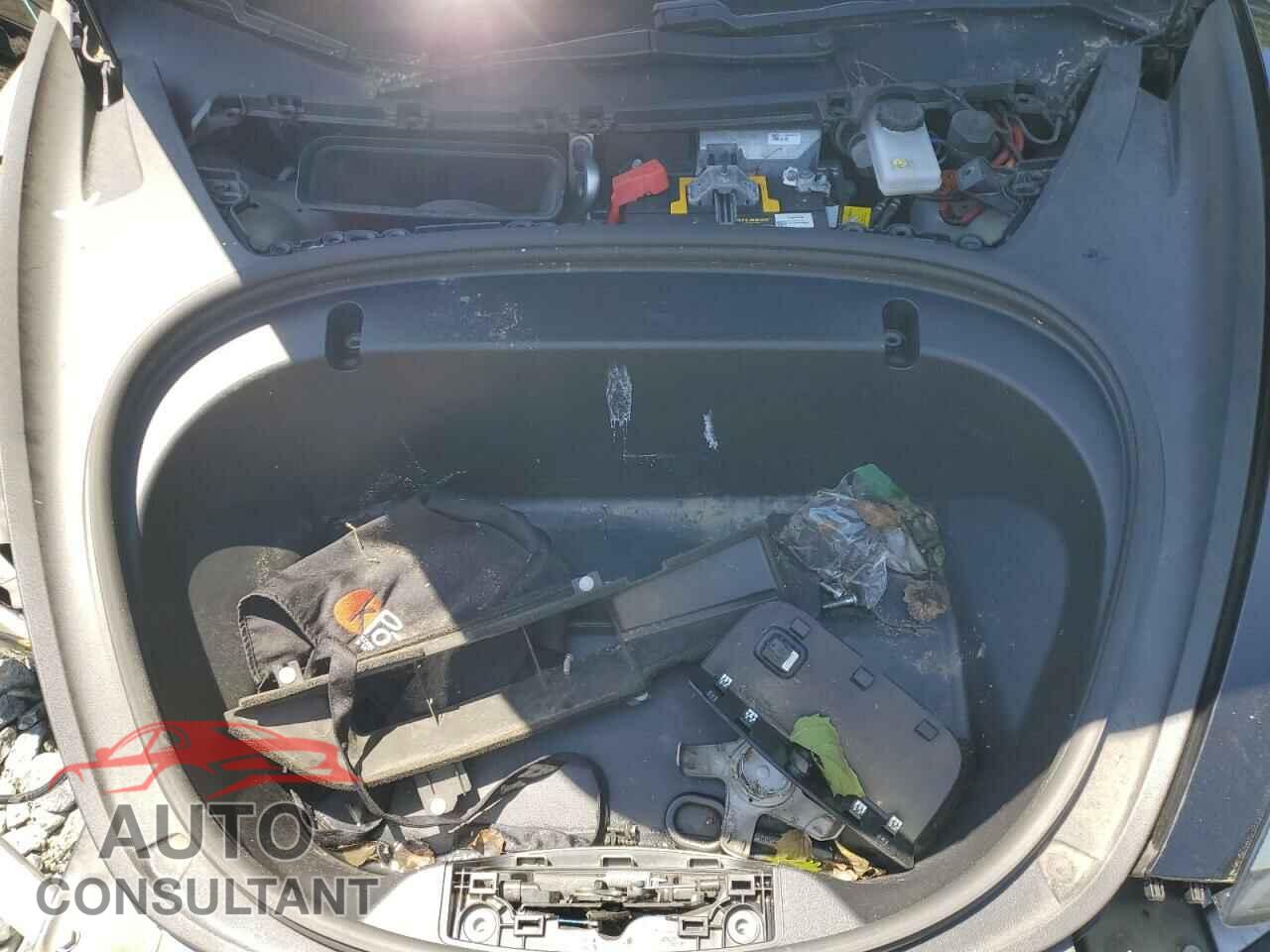 TESLA MODEL 3 2020 - 5YJ3E1EA9LF660761