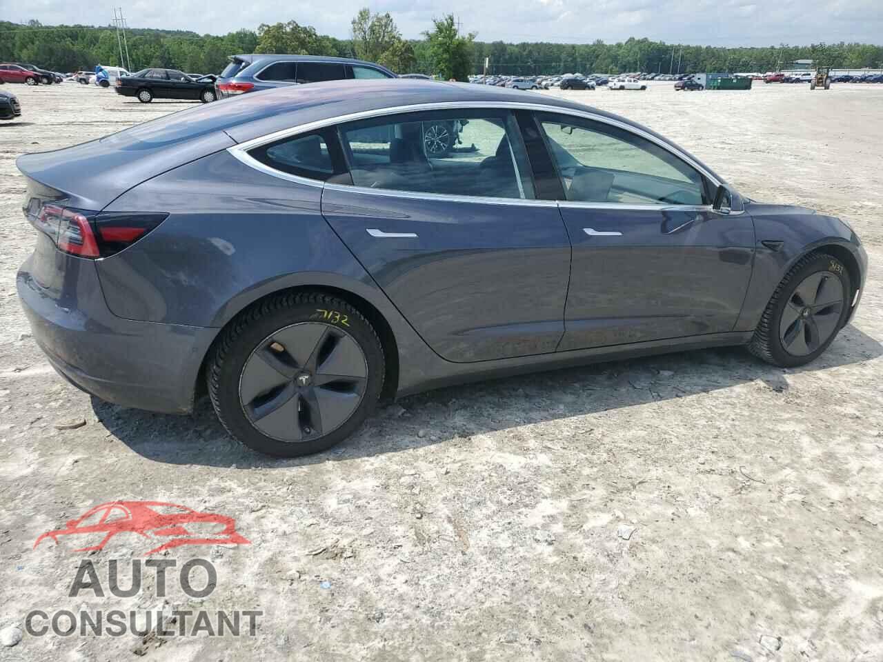 TESLA MODEL 3 2018 - 5YJ3E1EA2JF006827