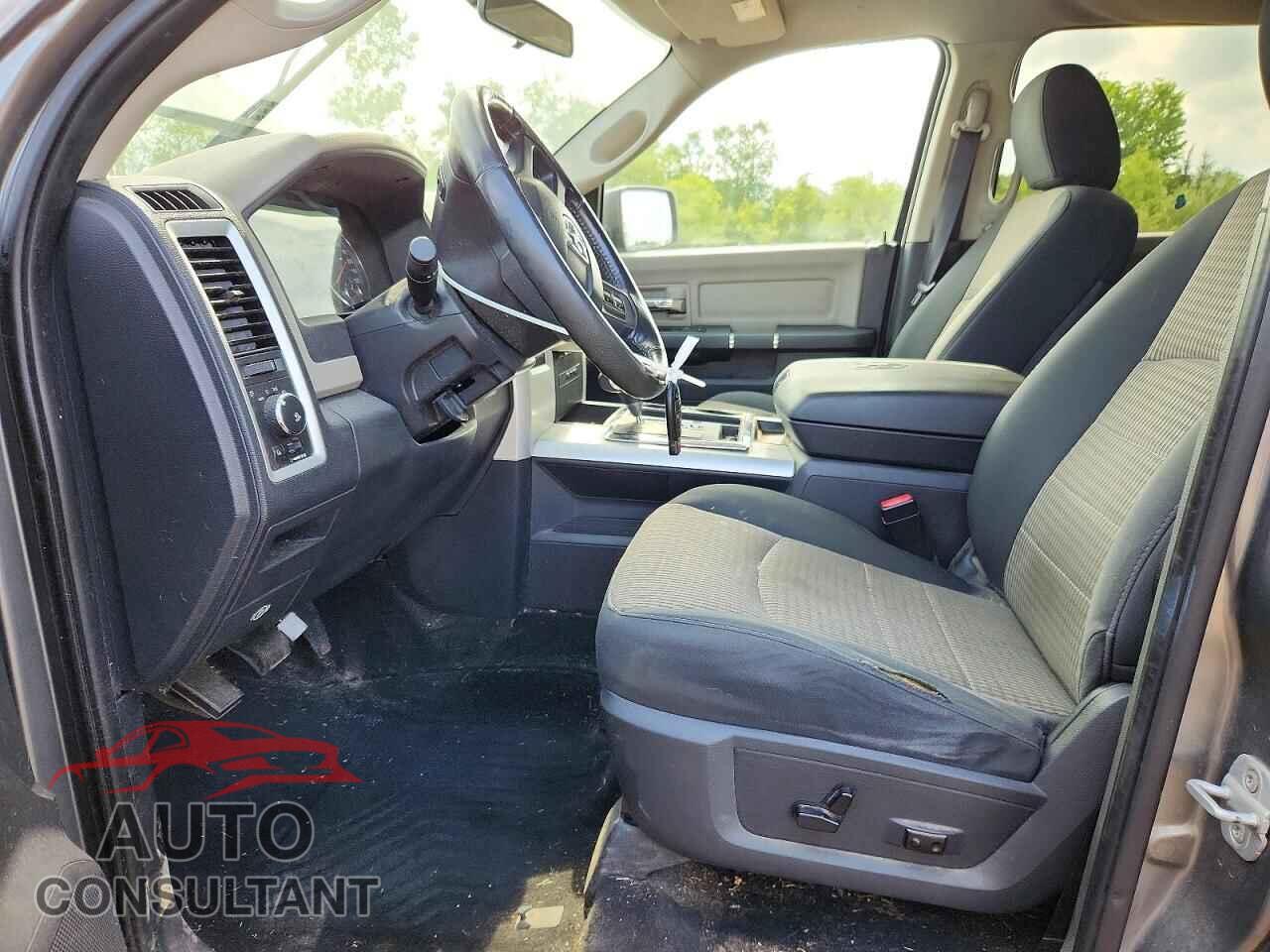 DODGE RAM 1500 2012 - 1C6RD7LT5CS345891