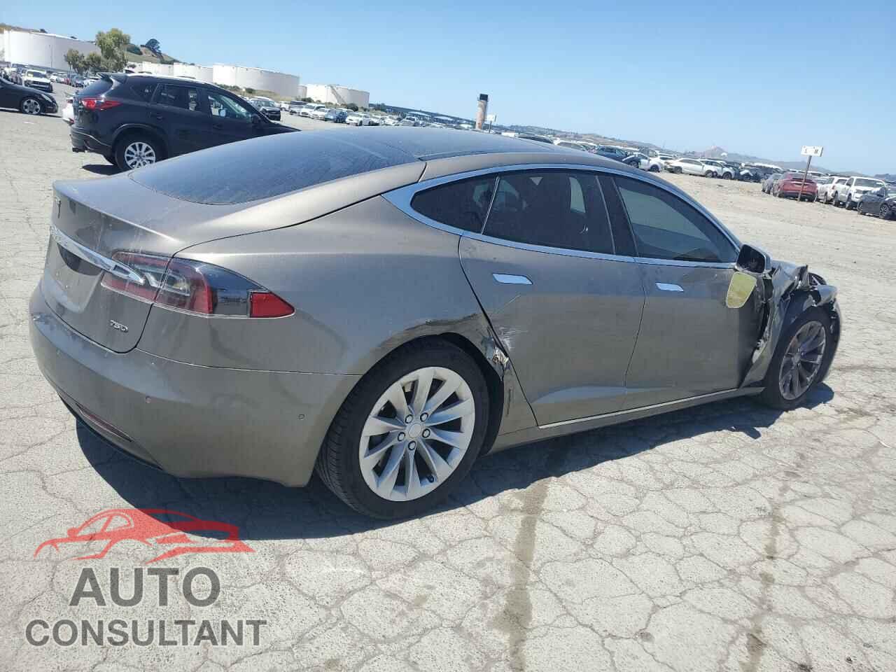 TESLA MODEL S 2016 - 5YJSA1E20GF153799
