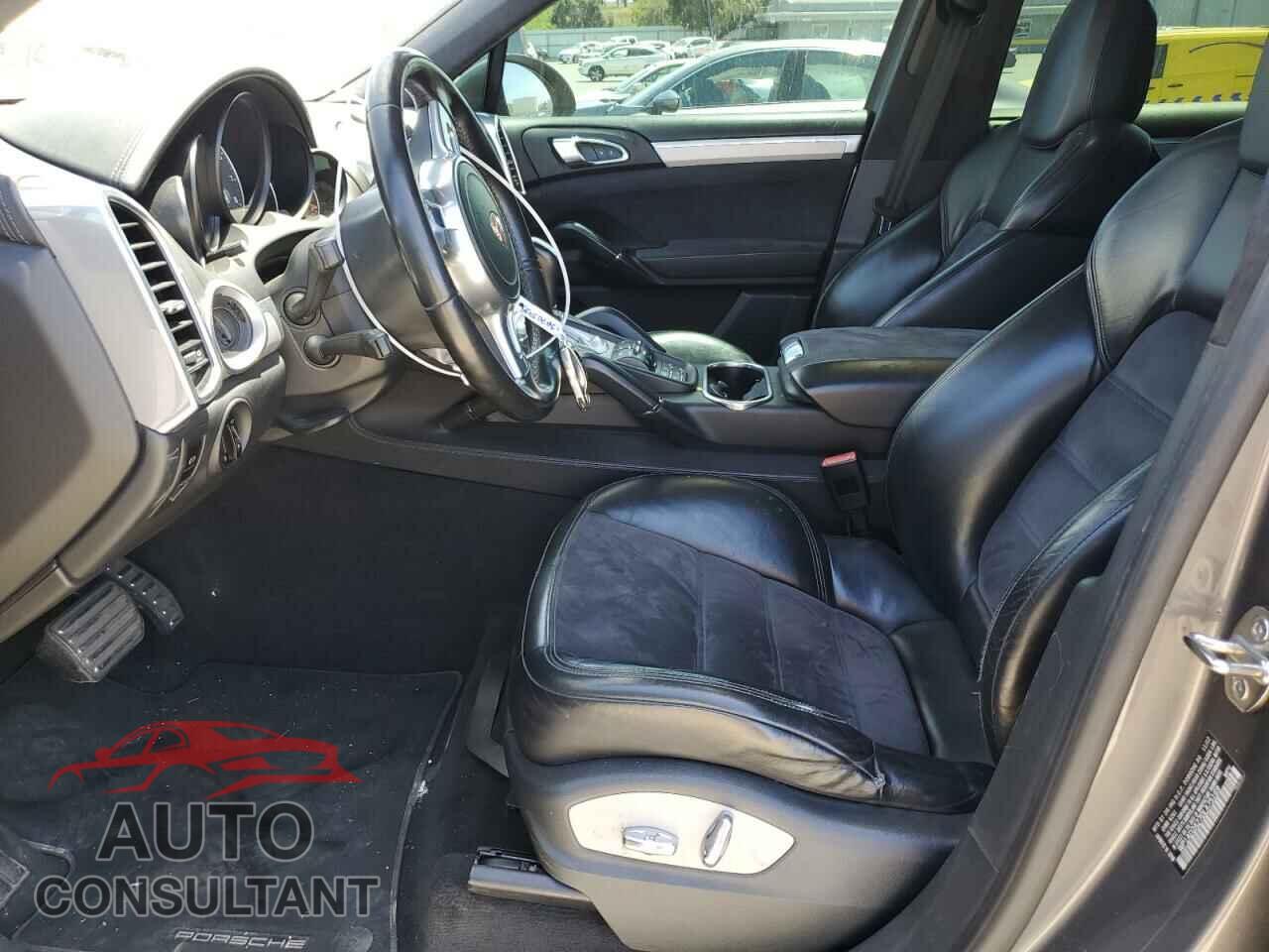 PORSCHE CAYENNE 2013 - WP1AD2A27DLA75169