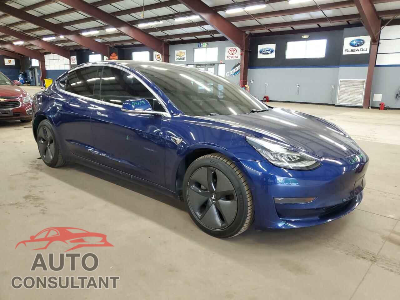 TESLA MODEL 3 2018 - 5YJ3E1EB8JF085171