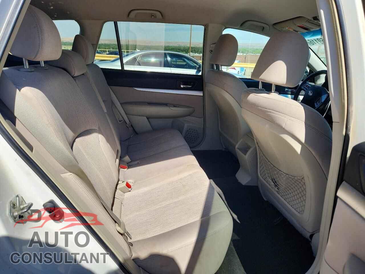 SUBARU OUTBACK 2013 - 4S4BRBCC2D1299583