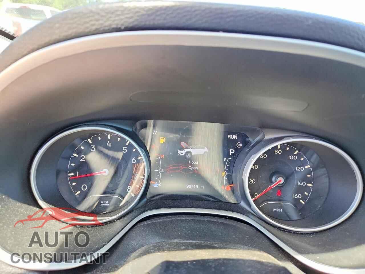 JEEP COMPASS 2019 - 3C4NJDCBXKT753497