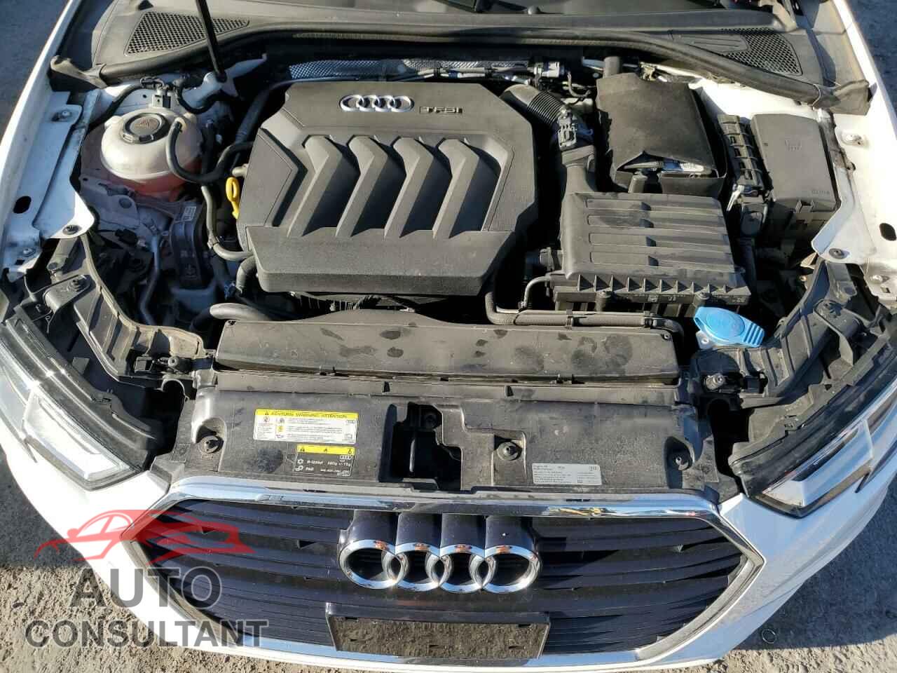 AUDI A3 2018 - WAUAUGFF2J1002371