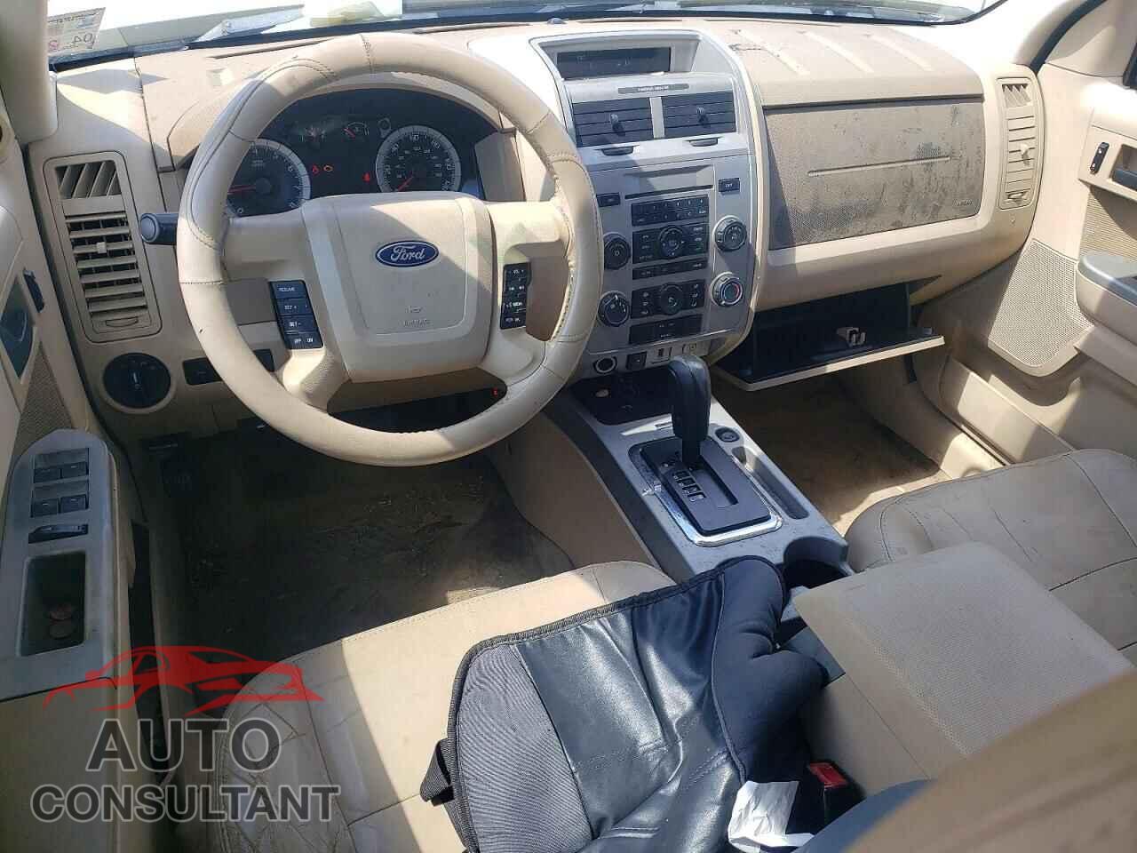 FORD ESCAPE 2009 - 1FMCU03719KA03061
