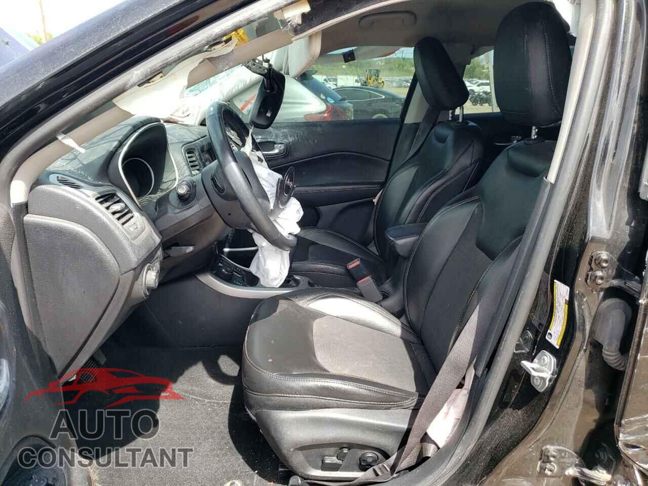 JEEP COMPASS 2018 - 3C4NJDBB2JT343034