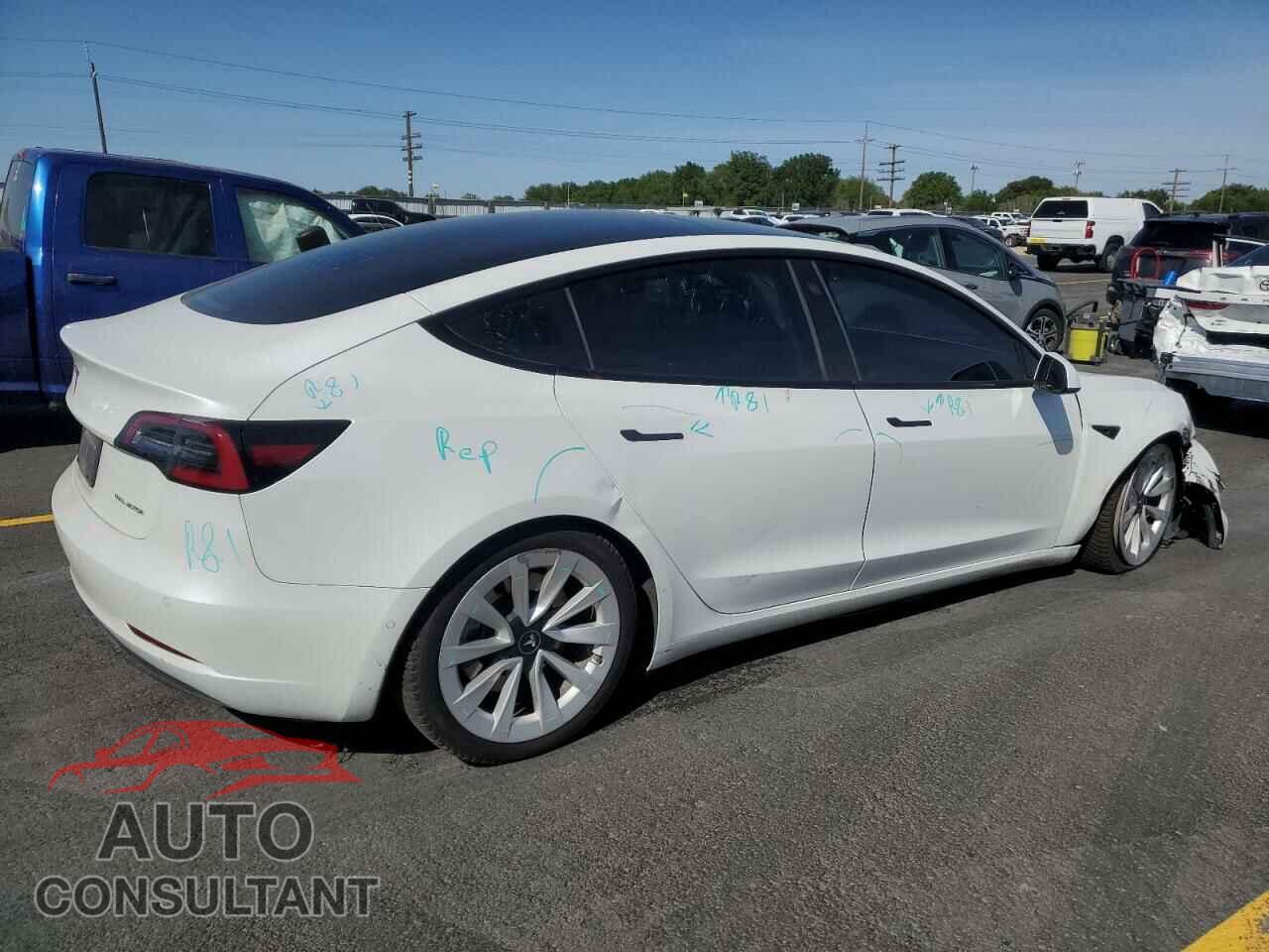 TESLA MODEL 3 2021 - 5YJ3E1EB0MF050922