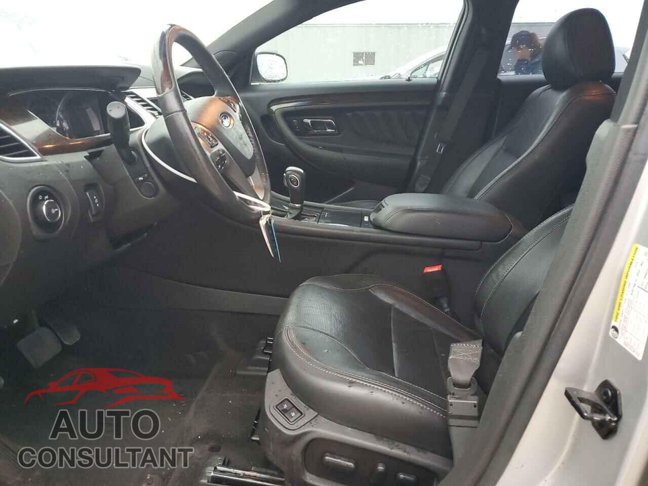 FORD TAURUS 2017 - 1FAHP2F85HG104337