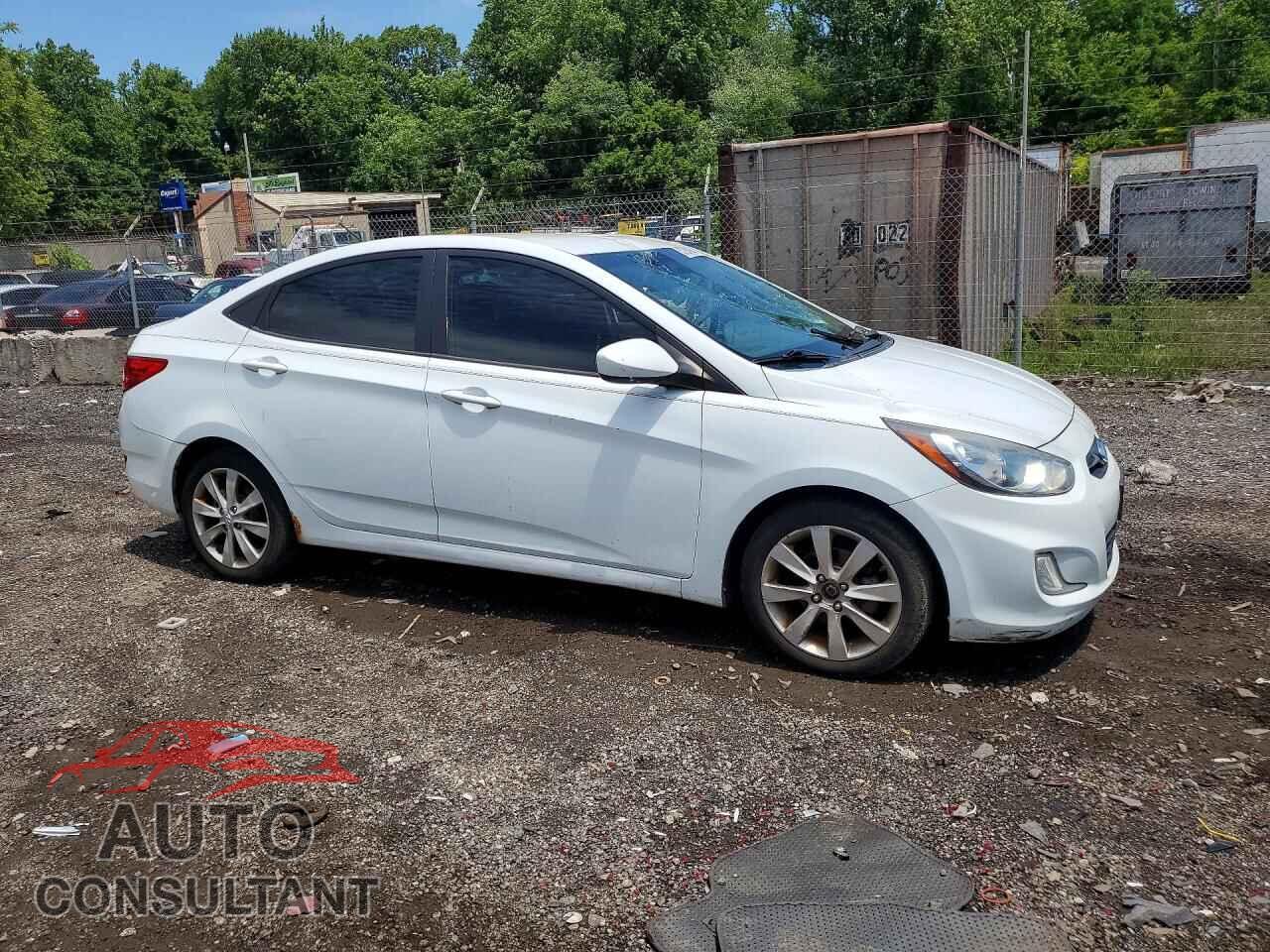 HYUNDAI ACCENT 2012 - KMHCU4AEXCU061013