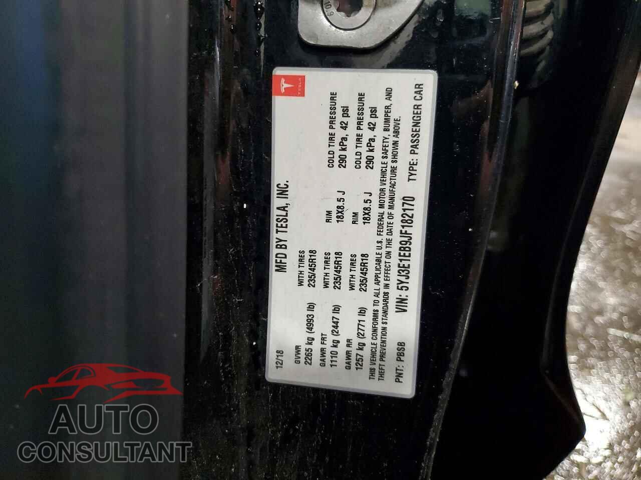TESLA MODEL 3 2018 - 5YJ3E1EB9JF182170