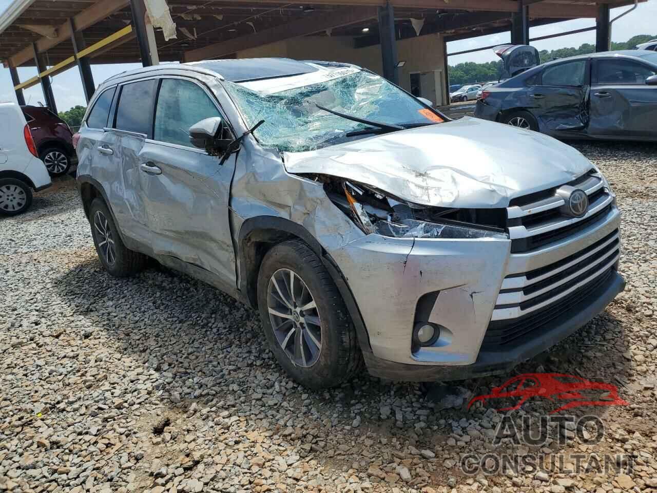 TOYOTA HIGHLANDER 2019 - 5TDKZRFH7KS559853