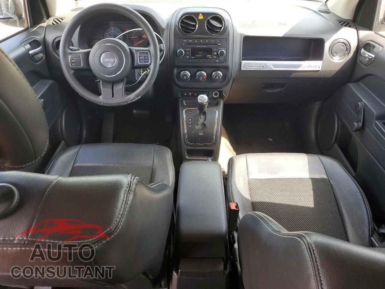 JEEP COMPASS 2015 - 1C4NJCBA3FD210989