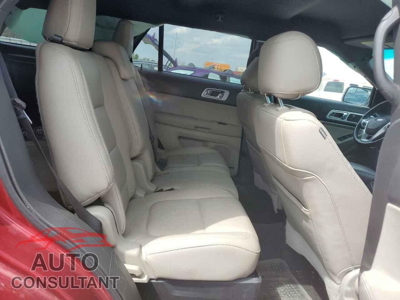 FORD EXPLORER 2013 - 1FM5K7D88DGC19211