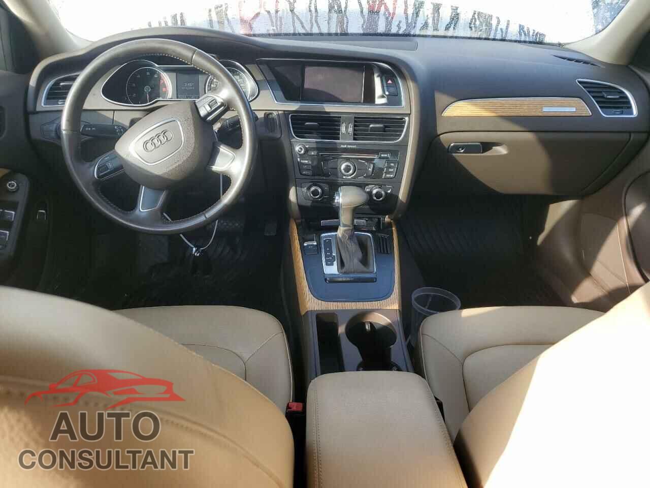 AUDI A4 2013 - WAUFFAFL7DN032109