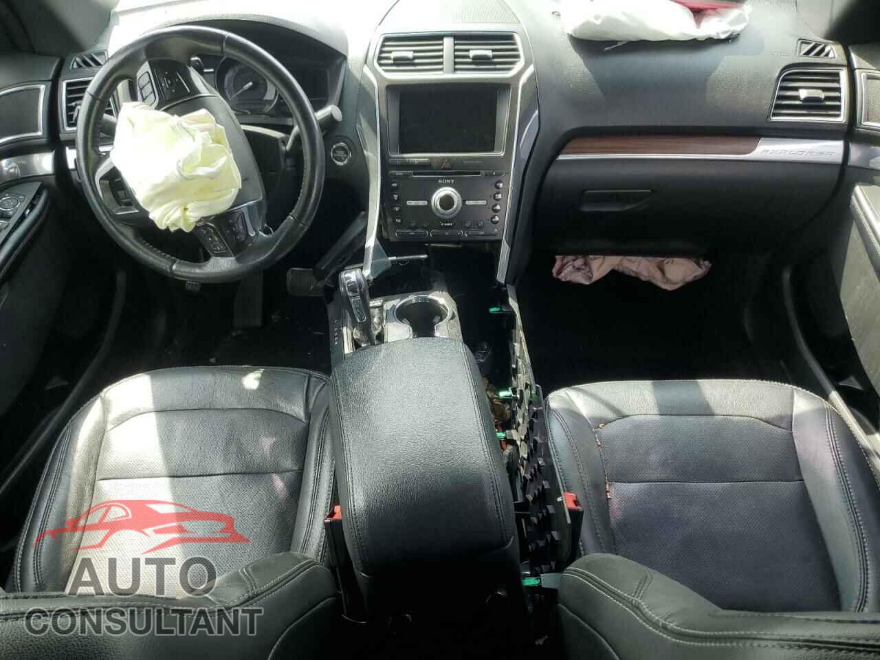 FORD EXPLORER 2017 - 1FM5K8F82HGC93152