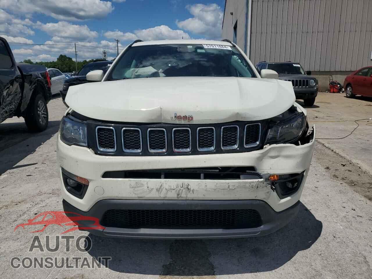 JEEP COMPASS 2018 - 3C4NJDBB6JT480932