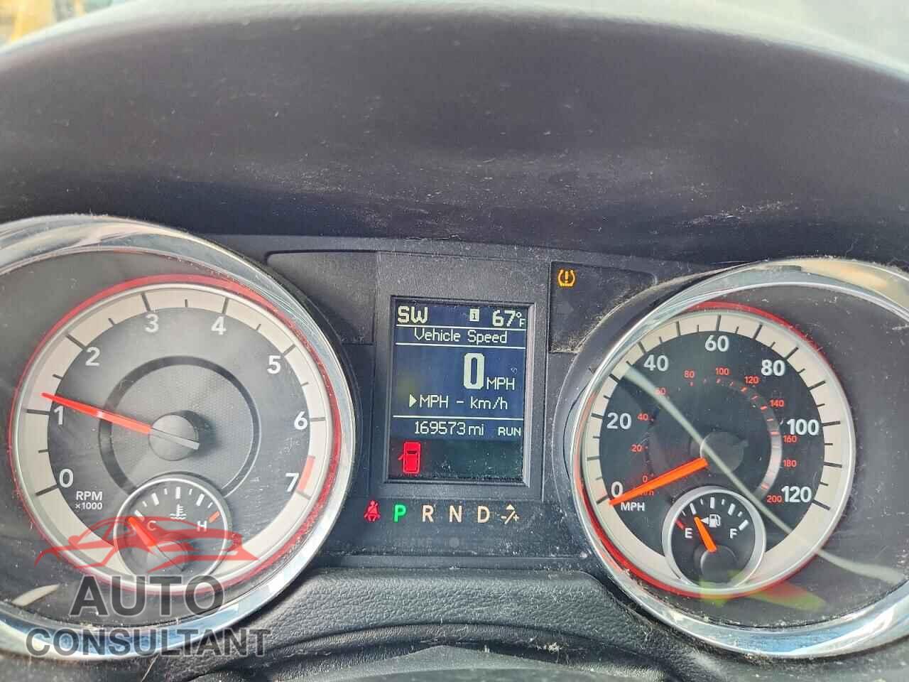 DODGE CARAVAN 2011 - 2D4RN5DG2BR741193