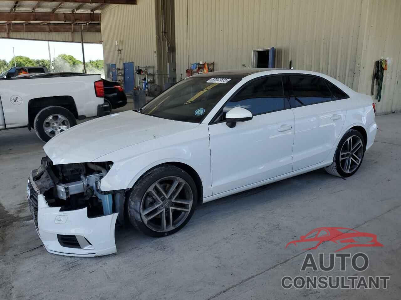 AUDI A3 2018 - WAUAUGFF6J1029749