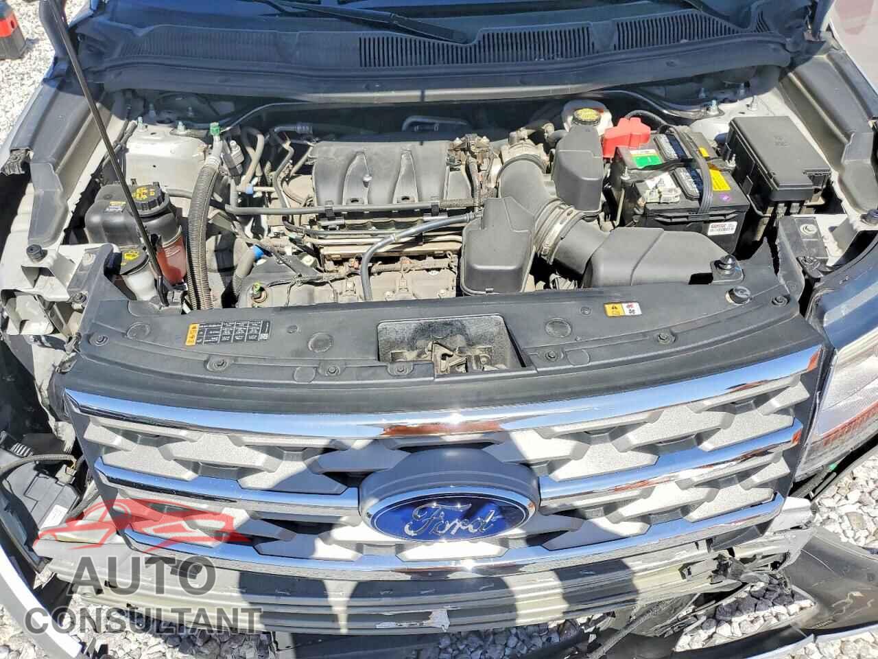 FORD EXPLORER 2018 - 1FM5K7D80JGB79685