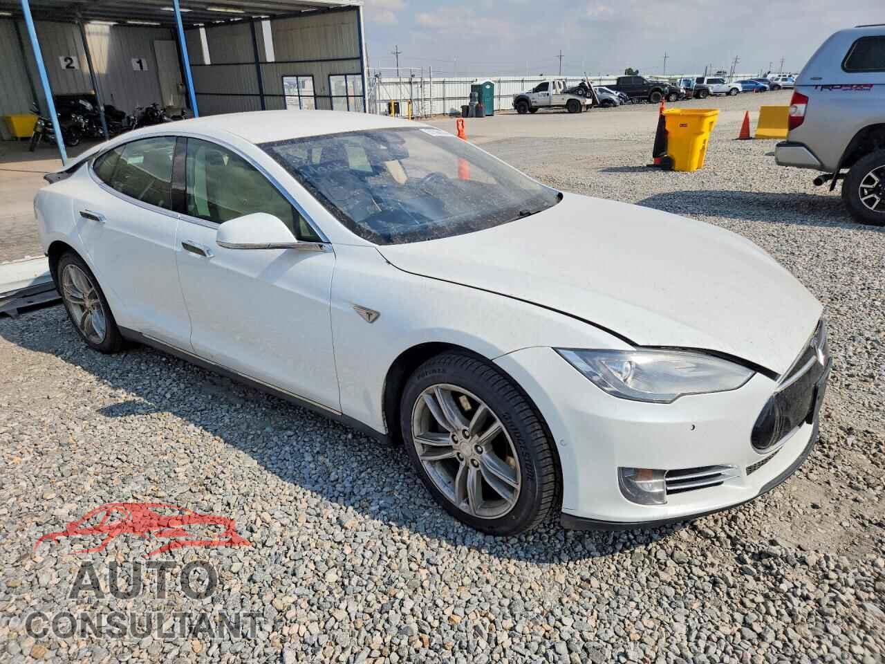 TESLA MODEL S 2014 - 5YJSA1S19EFP60860
