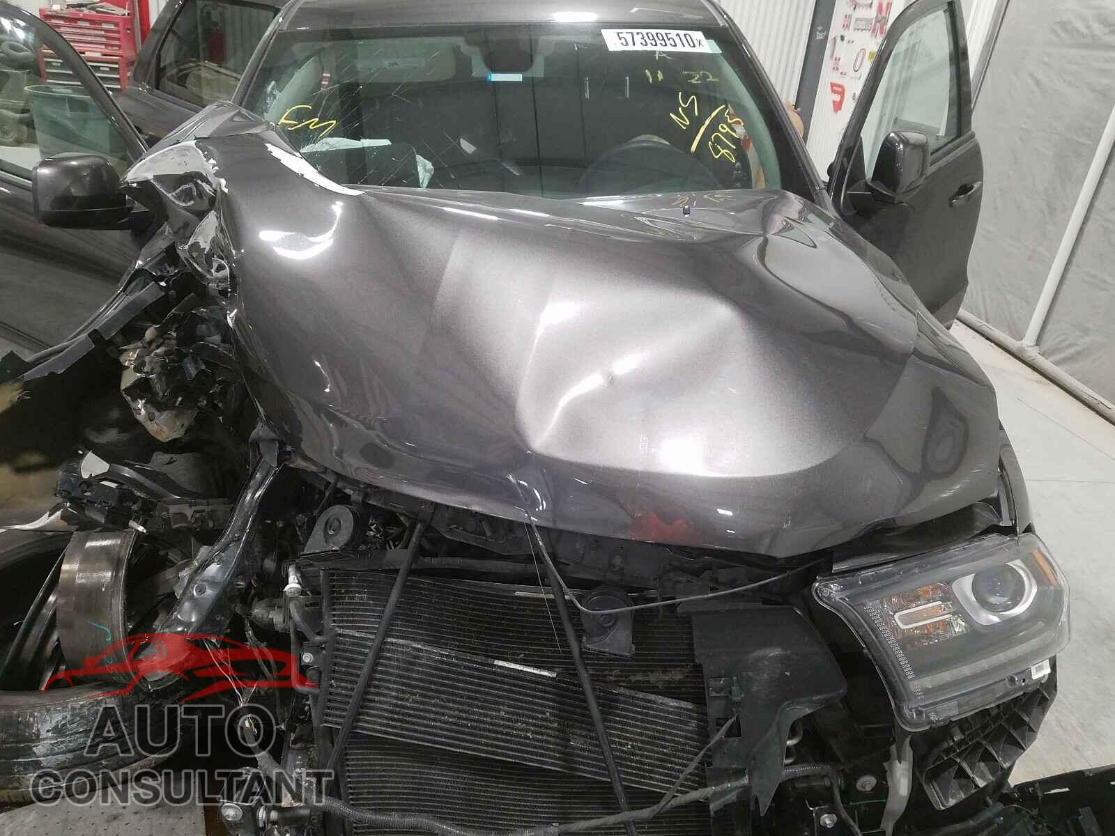 DODGE DURANGO 2019 - 1C4RDJDG2KC738795
