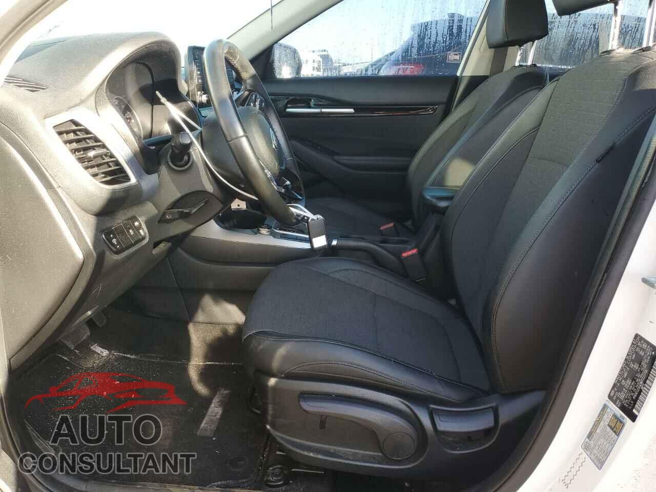 KIA SELTOS 2021 - KNDEU2AA3M7221716