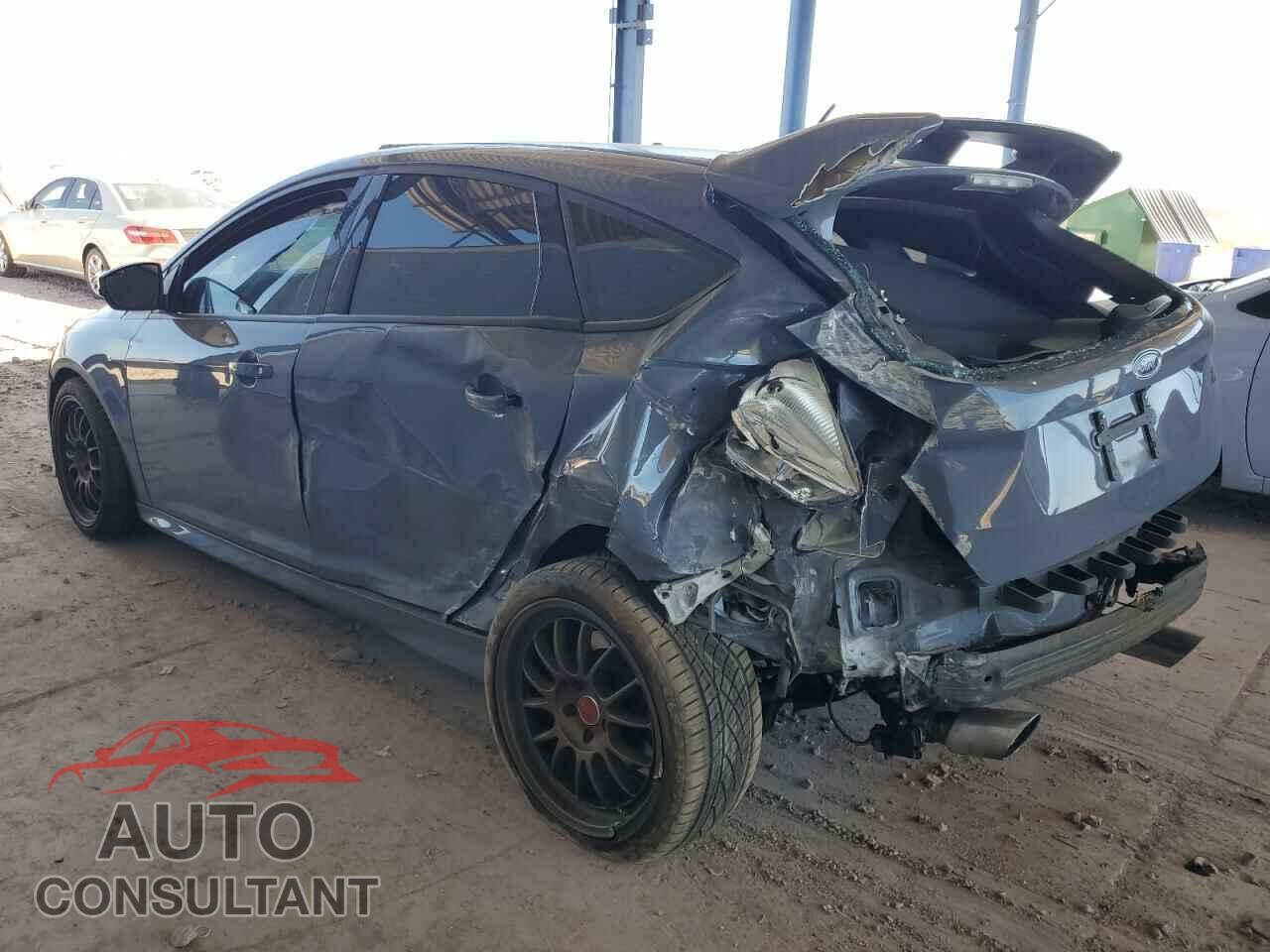 FORD FOCUS 2017 - WF0DP3TH8H4125992