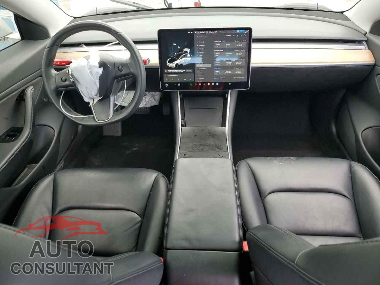 TESLA MODEL 3 2019 - 5YJ3E1EA6KF396932