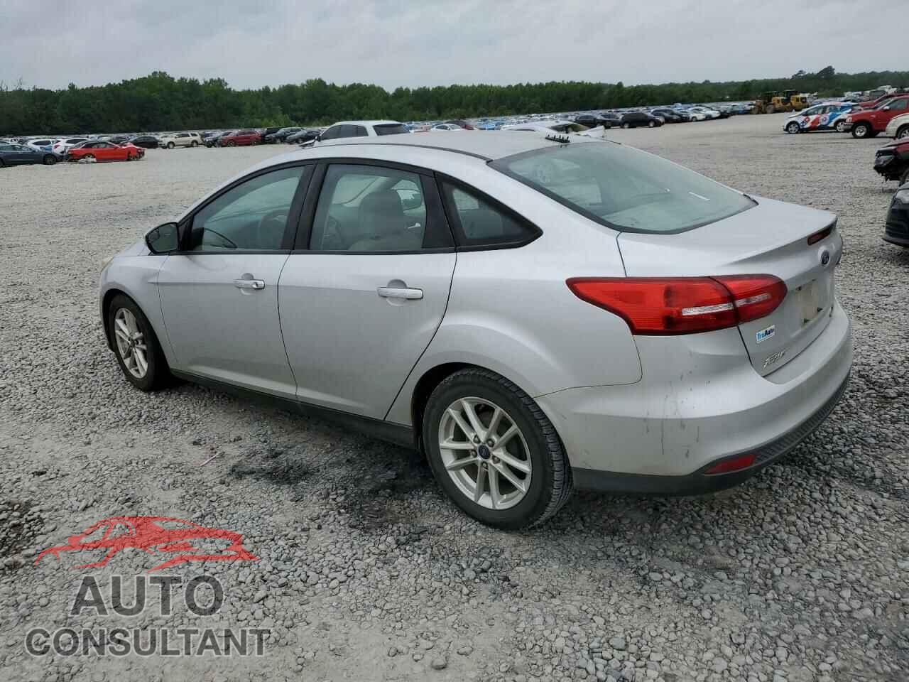 FORD FOCUS 2015 - 1FADP3F28FL336905