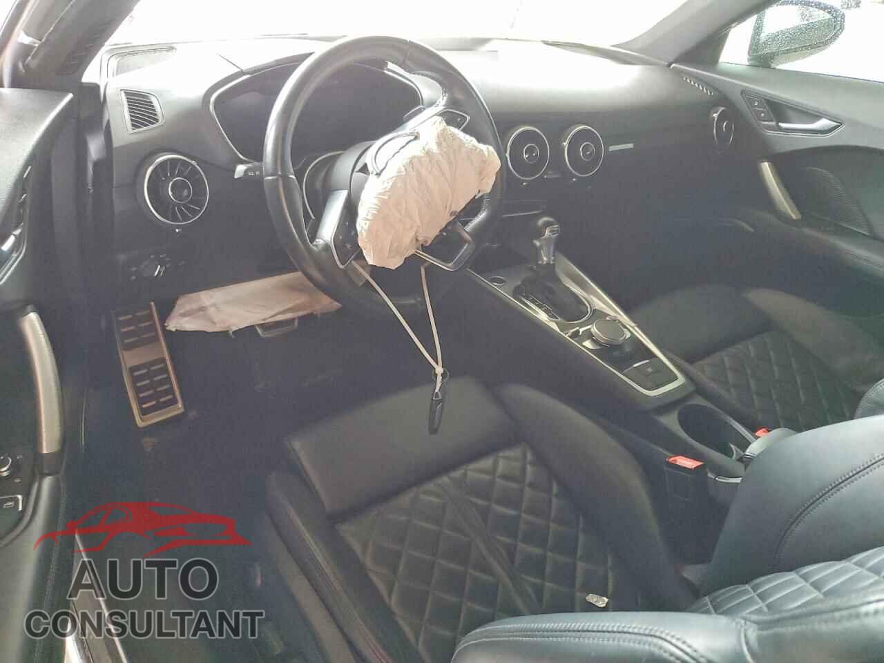 AUDI TT 2017 - TRUC5AFV5H1002555