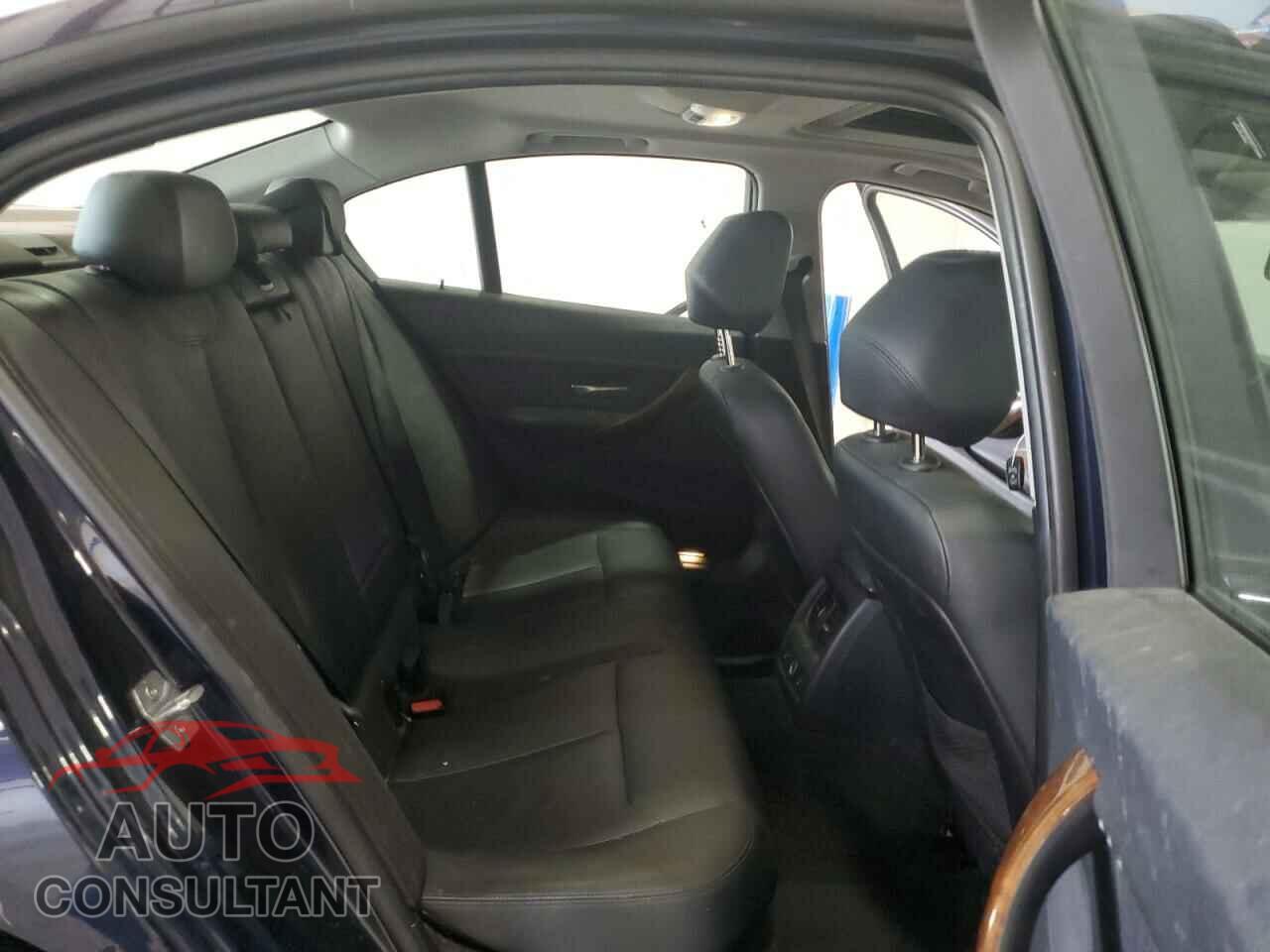 BMW 3 SERIES 2014 - WBA3B5C50EP539998