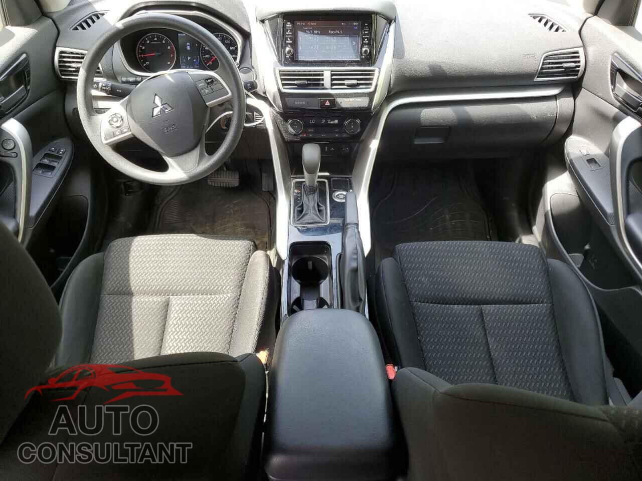 MITSUBISHI ECLIPSE 2019 - JA4AT3AAXKZ029048