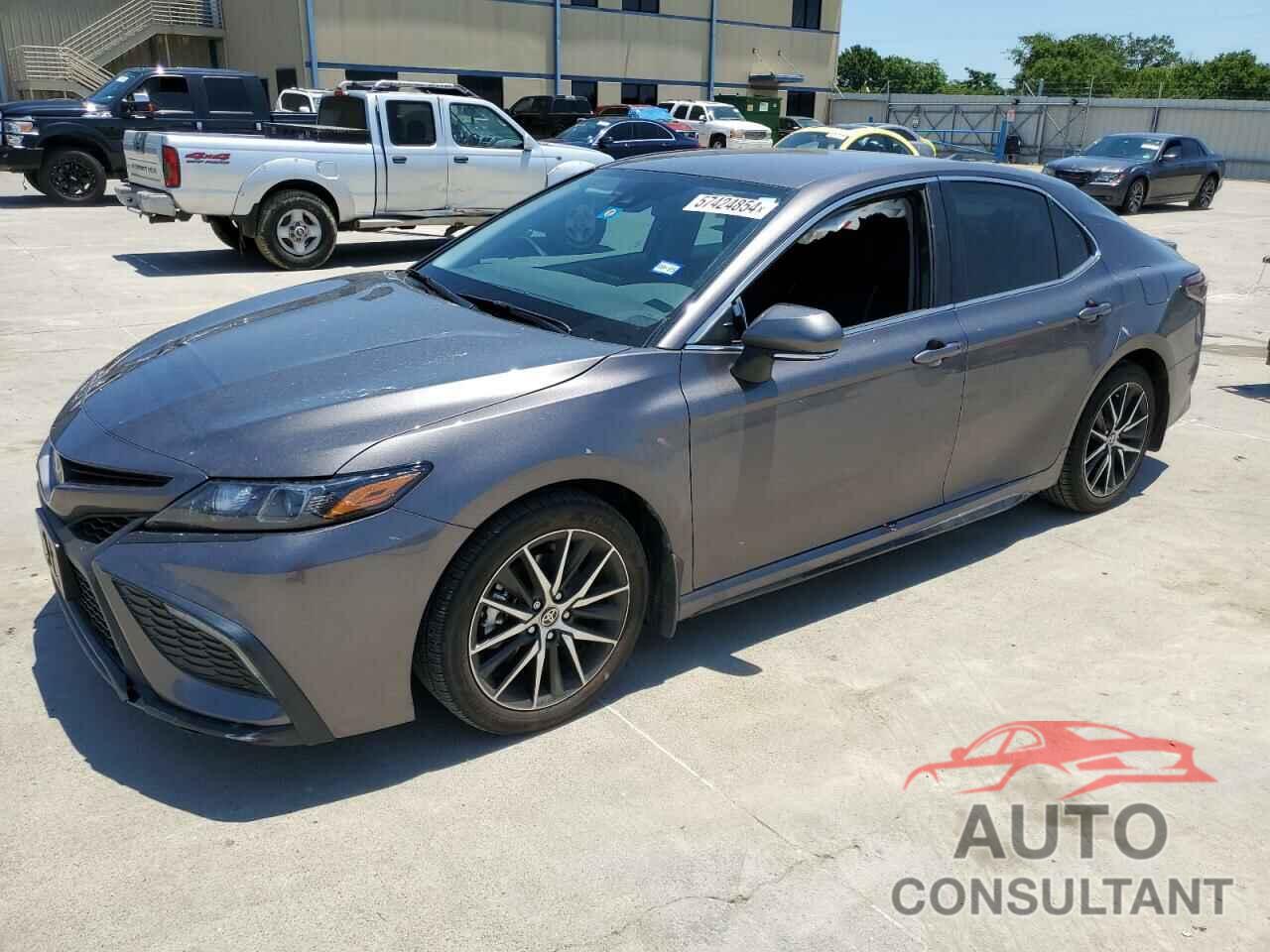 TOYOTA CAMRY 2024 - 4T1G11AK2RU852322