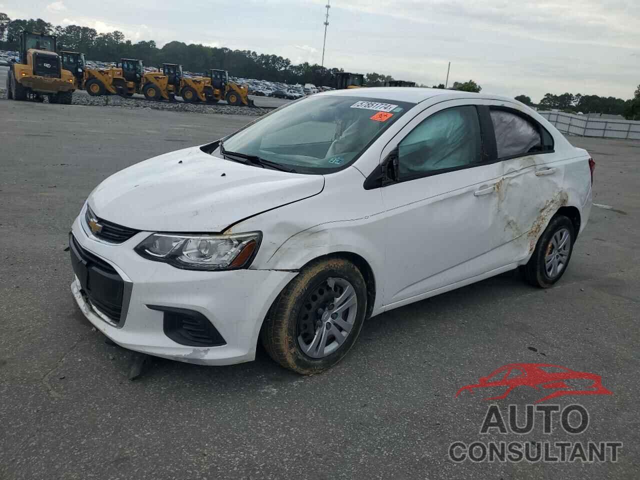 CHEVROLET SONIC 2017 - 1G1JB5SH0H4160987