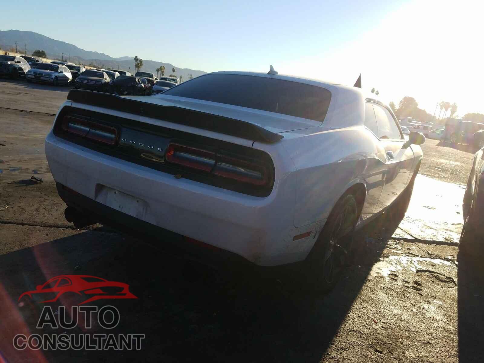 DODGE CHALLENGER 2018 - 2C3CDZAG9JH217095